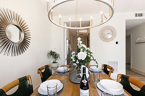 Amazing 3-Bedroom Luxury Condo Just Steps to the French Quarter