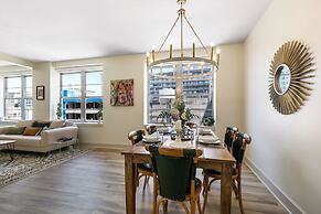 Amazing 3-Bedroom Luxury Condo Just Steps to the French Quarter