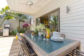 3-bdr luxury villa at a villa resort