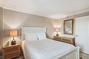 Inlet Reef 315 2 Bedroom Condo by RedAwning