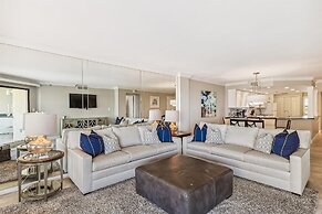 Inlet Reef 315 2 Bedroom Condo by RedAwning