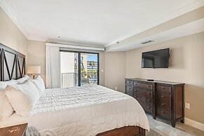 Inlet Reef 315 2 Bedroom Condo by RedAwning