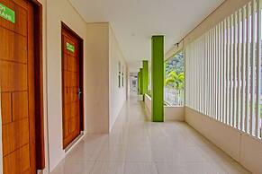 Capital O 91384 Rintaka Residence