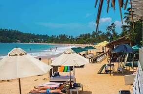 Kiara Sands Hotel Mirissa