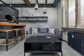 Gdynia Downtown Apartment by Renters