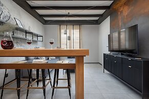 Gdynia Downtown Apartment by Renters