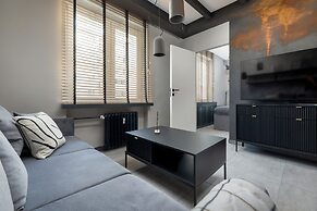 Gdynia Downtown Apartment by Renters