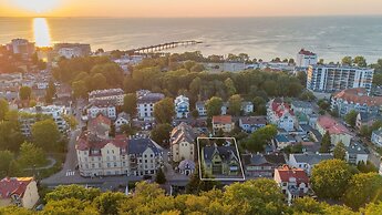 Spacious Family Apartment by Renters