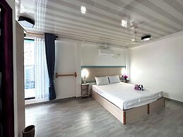 Galaxy Sunrise Guesthouse