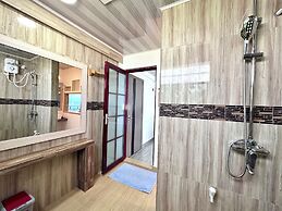 Galaxy Sunrise Guesthouse