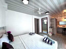 Galaxy Sunrise Guesthouse