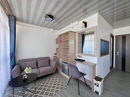 Galaxy Sunrise Guesthouse