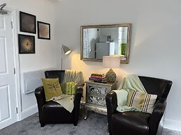 Modern 1 bed Studios for Comfy Stay in Preston