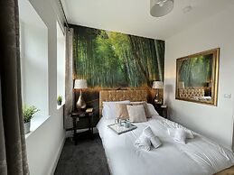 Modern 1 bed Studios for Comfy Stay in Preston