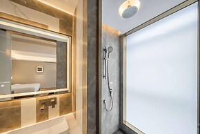 Howard Johnson Life Hotel by Wyndham Chongqing Liangjiang