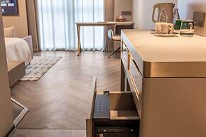 Howard Johnson Life Hotel by Wyndham Chongqing Liangjiang