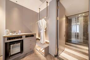 Howard Johnson Life Hotel by Wyndham Chongqing Liangjiang