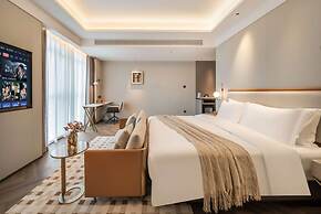 Howard Johnson Life Hotel by Wyndham Chongqing Liangjiang