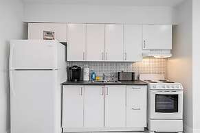 Purple Pelican by Opus (Suite 5)