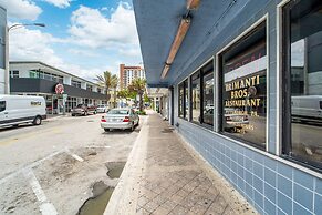 Purple Pelican by Opus (Suite 5)