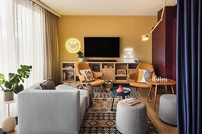 Stay KooooK Geneva City – Online Check In NEW OPENING