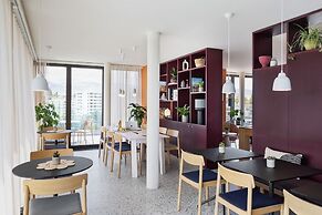 Stay KooooK Geneva City – Online Check In NEW OPENING