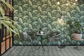 Stay KooooK Geneva City – Online Check In NEW OPENING