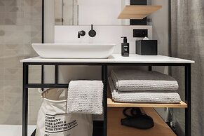 Stay KooooK Geneva City – Online Check In NEW OPENING