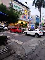 SPOT ON 91597 Sharie Homestay Syariah