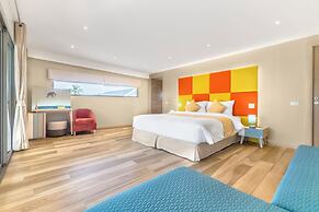 4-bdr luxury villa at a villa resort