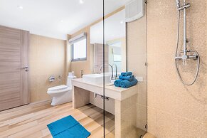 4-bdr luxury villa at a villa resort