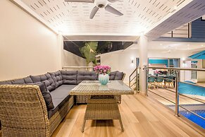 4-bdr luxury villa at a villa resort