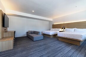 Hotel Mai Downtown Long Beach