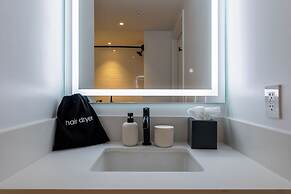 Hotel Mai Downtown Long Beach