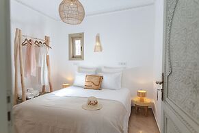 M-17 Riad & Spa