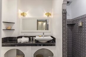 M-17 Riad & Spa