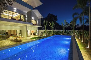 5-bdr luxury villa at a villa resort