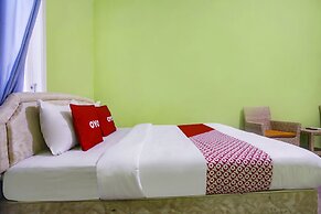 OYO 91005 Cottage Putra Mutun Beach