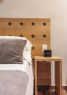 The Somos Flats Laureles