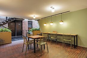 The Somos Flats Laureles