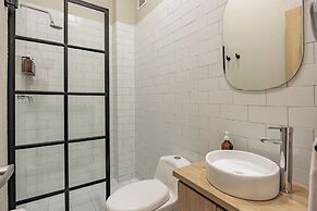 The Somos Flats Laureles