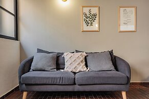 The Somos Flats Laureles