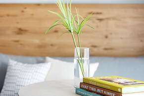 Hotel Indigo Grand Cayman by IHG