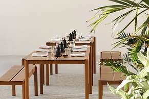 Hotel Indigo Grand Cayman by IHG