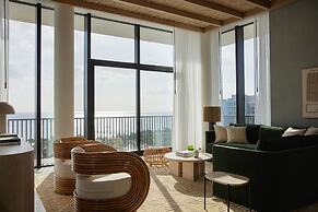 Hotel Indigo Grand Cayman by IHG