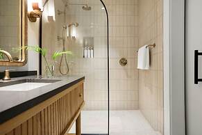 Hotel Indigo Grand Cayman by IHG