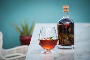 Hotel Indigo Grand Cayman by IHG