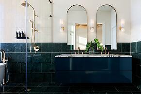 Hotel Indigo Grand Cayman by IHG