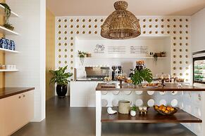 Hotel Indigo Grand Cayman by IHG