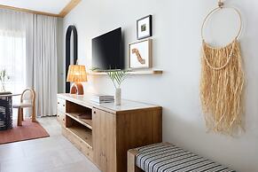 Hotel Indigo Grand Cayman by IHG